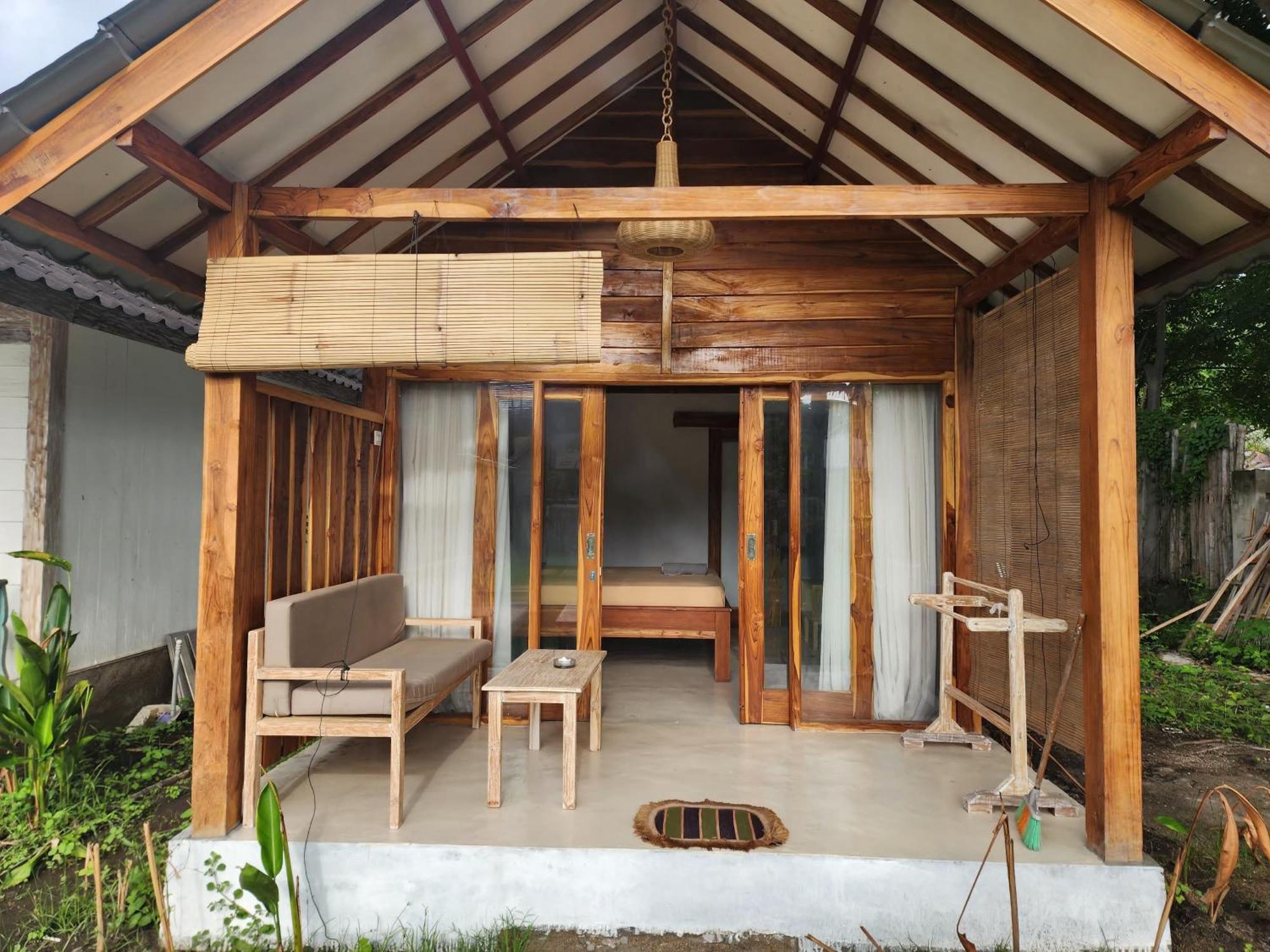 Kayu Cottage Gili Trawangan Exteriör bild