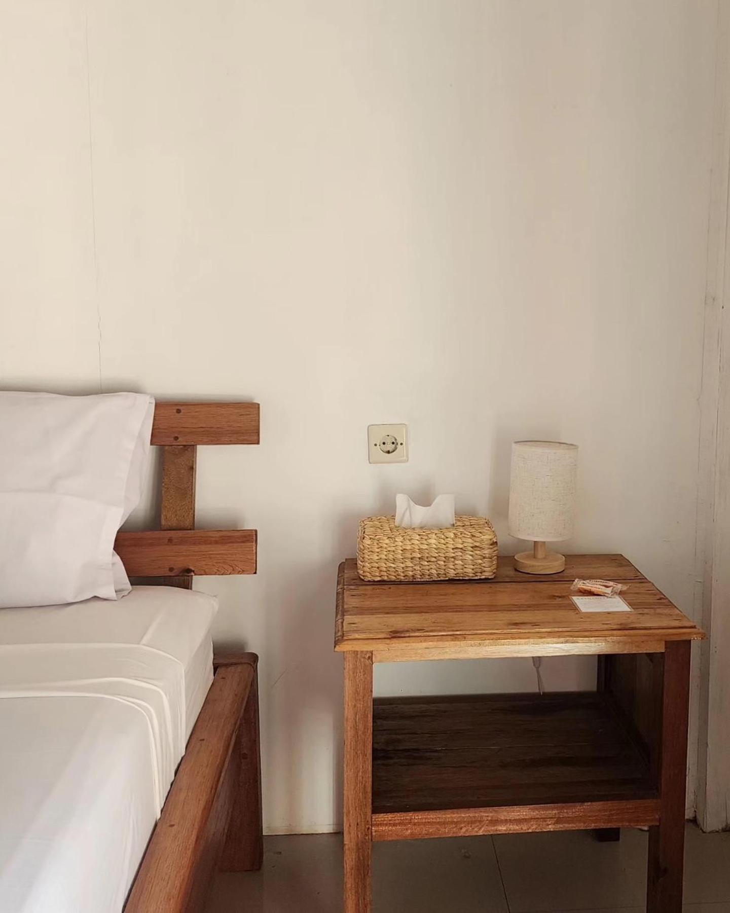 Kayu Cottage Gili Trawangan Exteriör bild