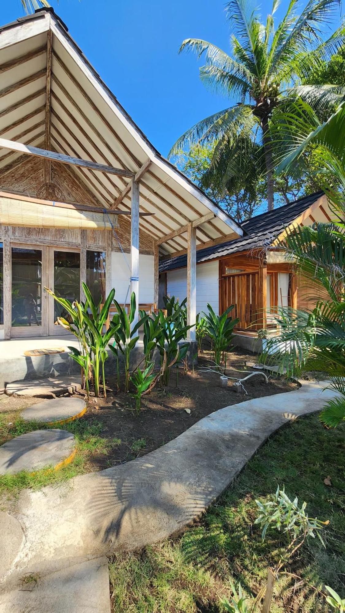 Kayu Cottage Gili Trawangan Exteriör bild